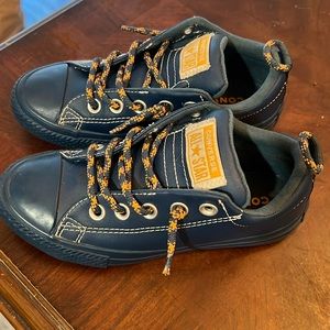 Converse navy blue leather size kids 13